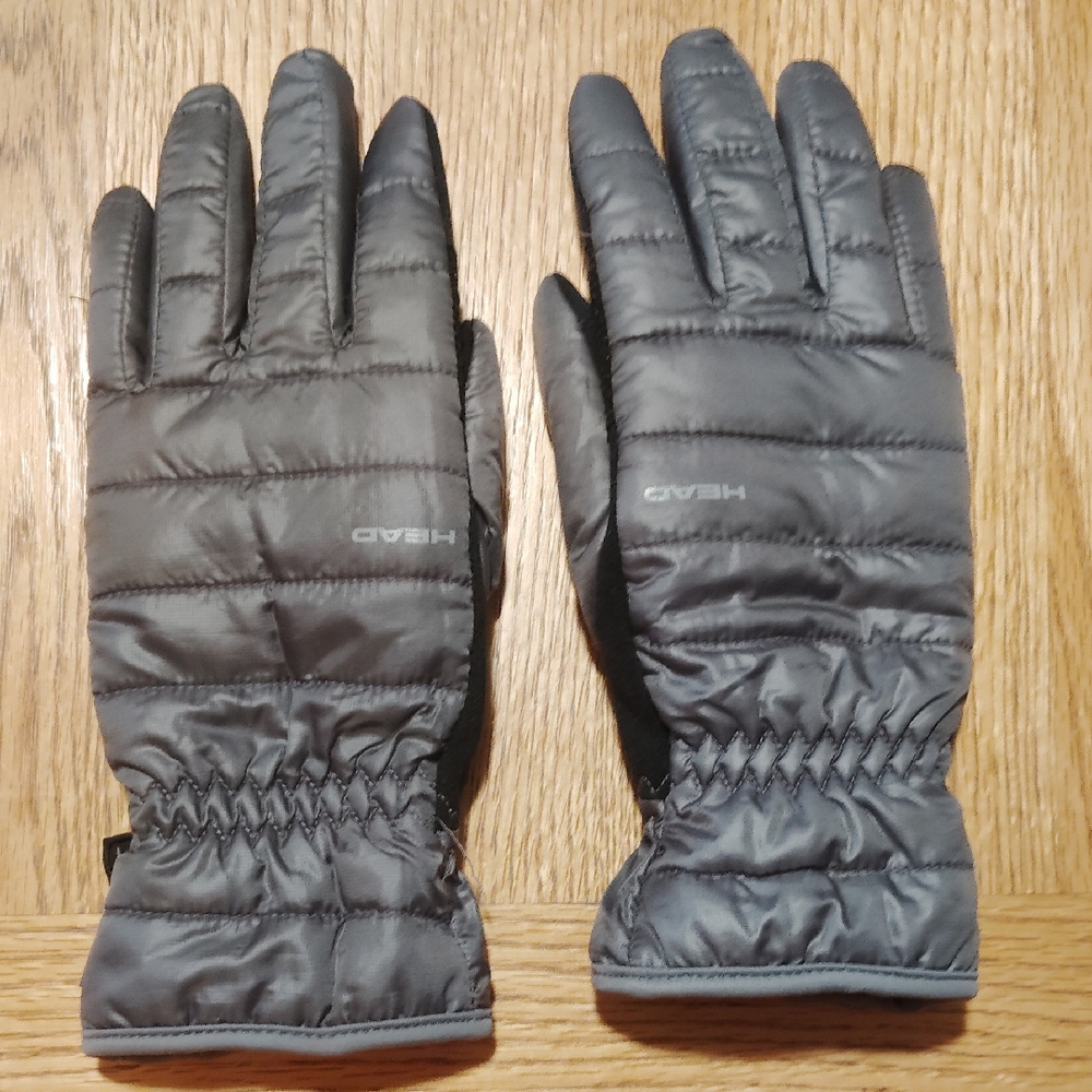 Head Brand Gray Quilted Snow  Gloves